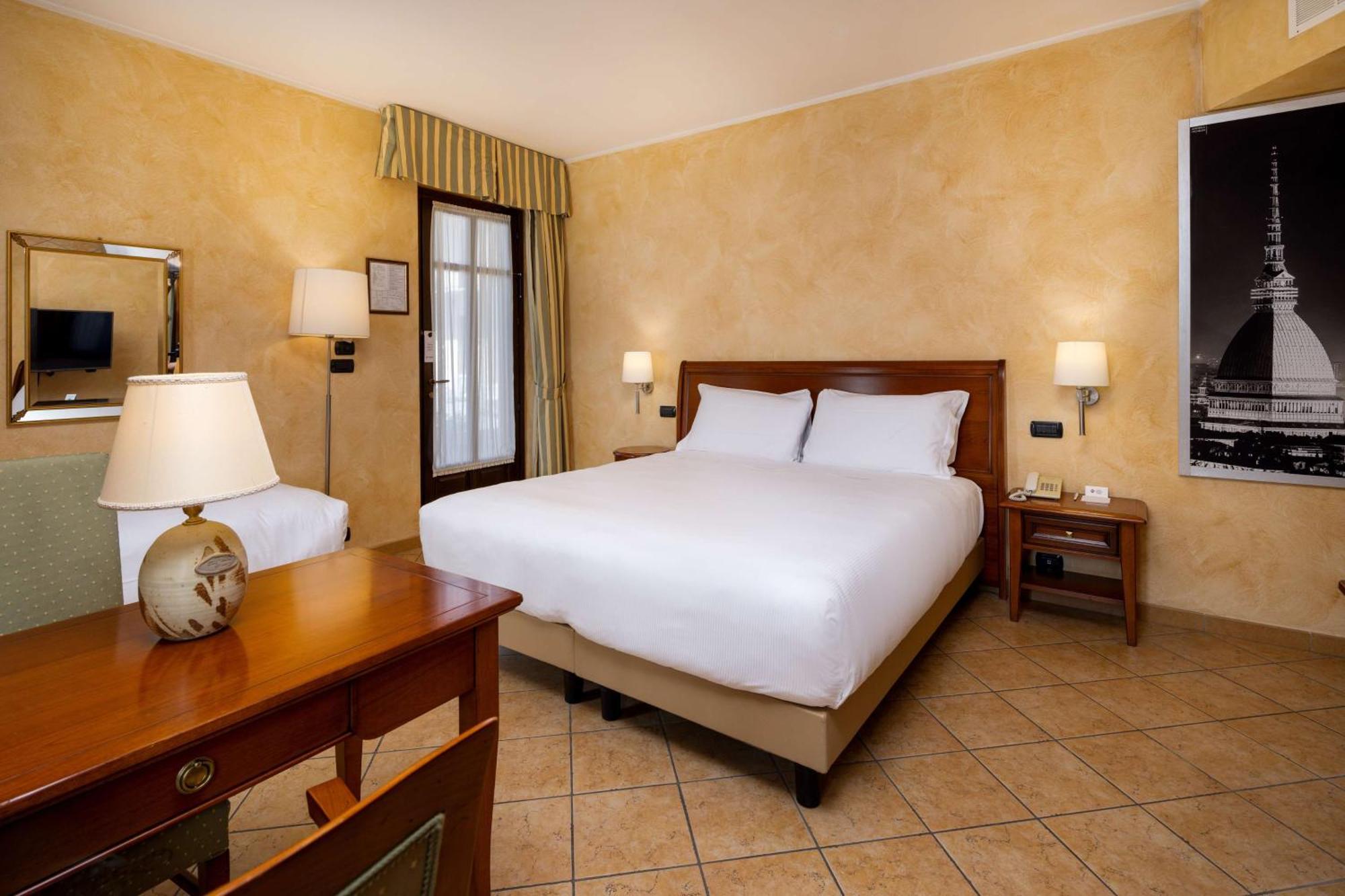 Best Western Plus Hotel Le Rondini San Francesco al Campo Dış mekan fotoğraf