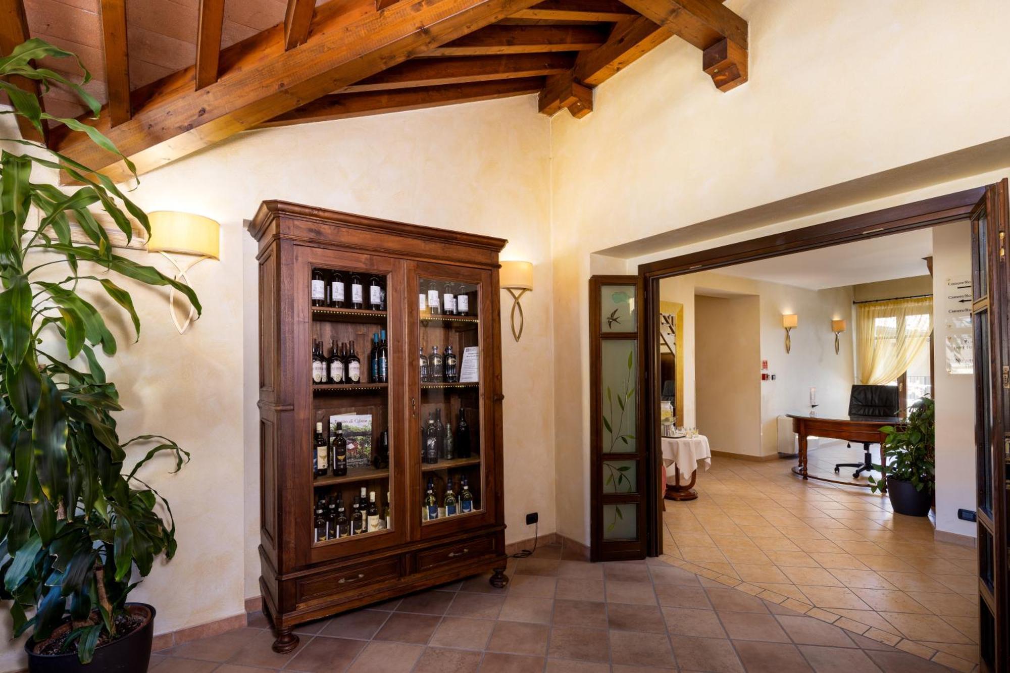 Best Western Plus Hotel Le Rondini San Francesco al Campo Dış mekan fotoğraf