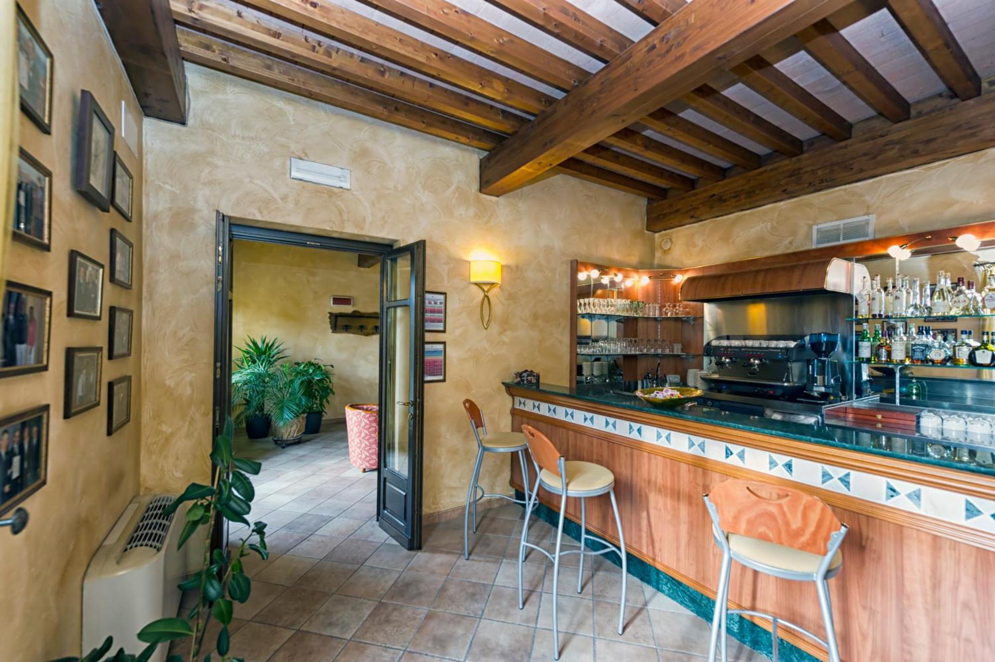 Best Western Plus Hotel Le Rondini San Francesco al Campo Dış mekan fotoğraf